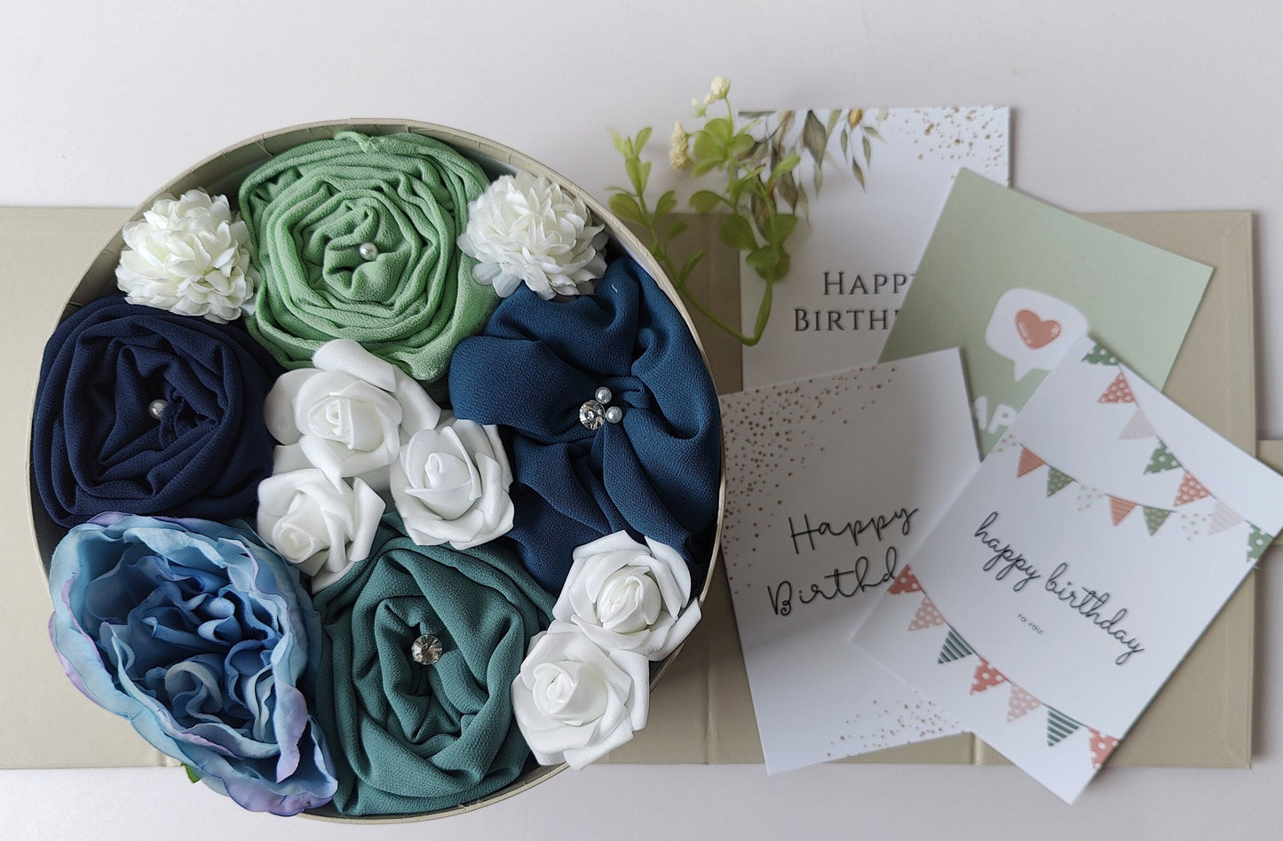 Pandora's Midnight Blue Hijab Gift Set Preset