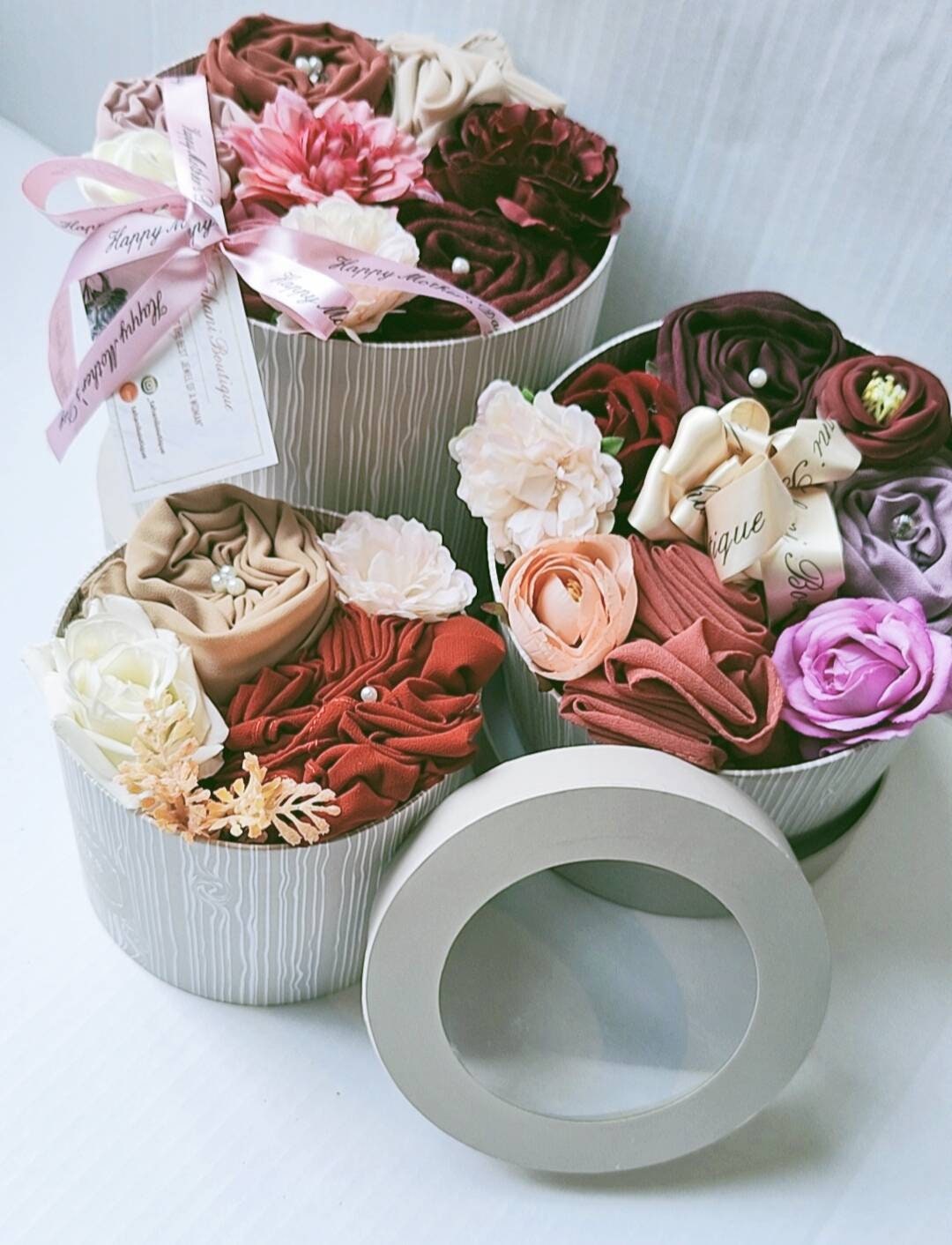 Radiance Hijab Gift Bouquet Preset