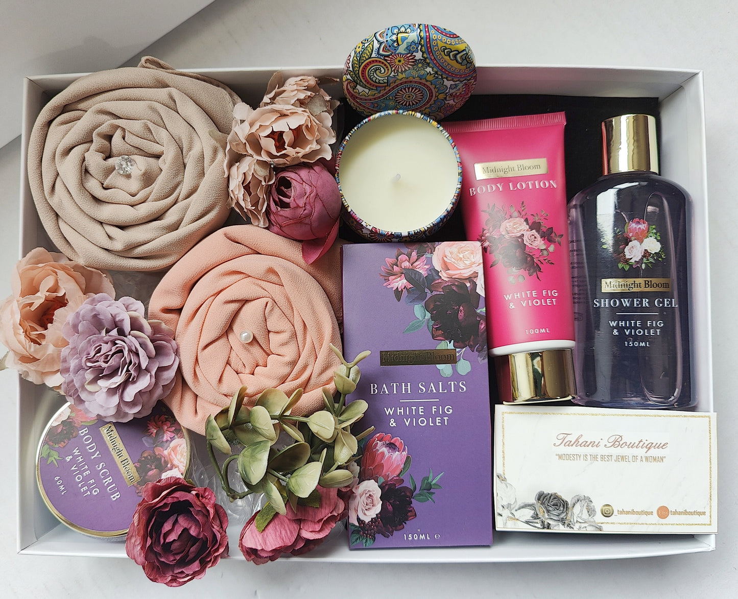 Pamper Care Hijab Gift Collection Preset