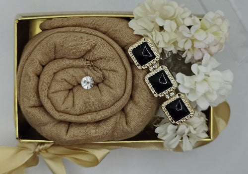 Clear Lid Velvet Hijab Gift Box with Scented Flowers, Personalised Customised, Hair Accessories, Luxury Package