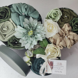 Al-Rawdah Umrah Eternal Hijab Gift Bouquet